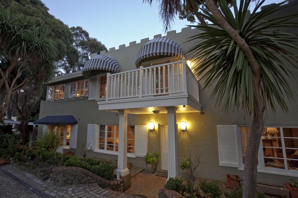 The Castle - Villa By The Sea Cowes Exteriör bild